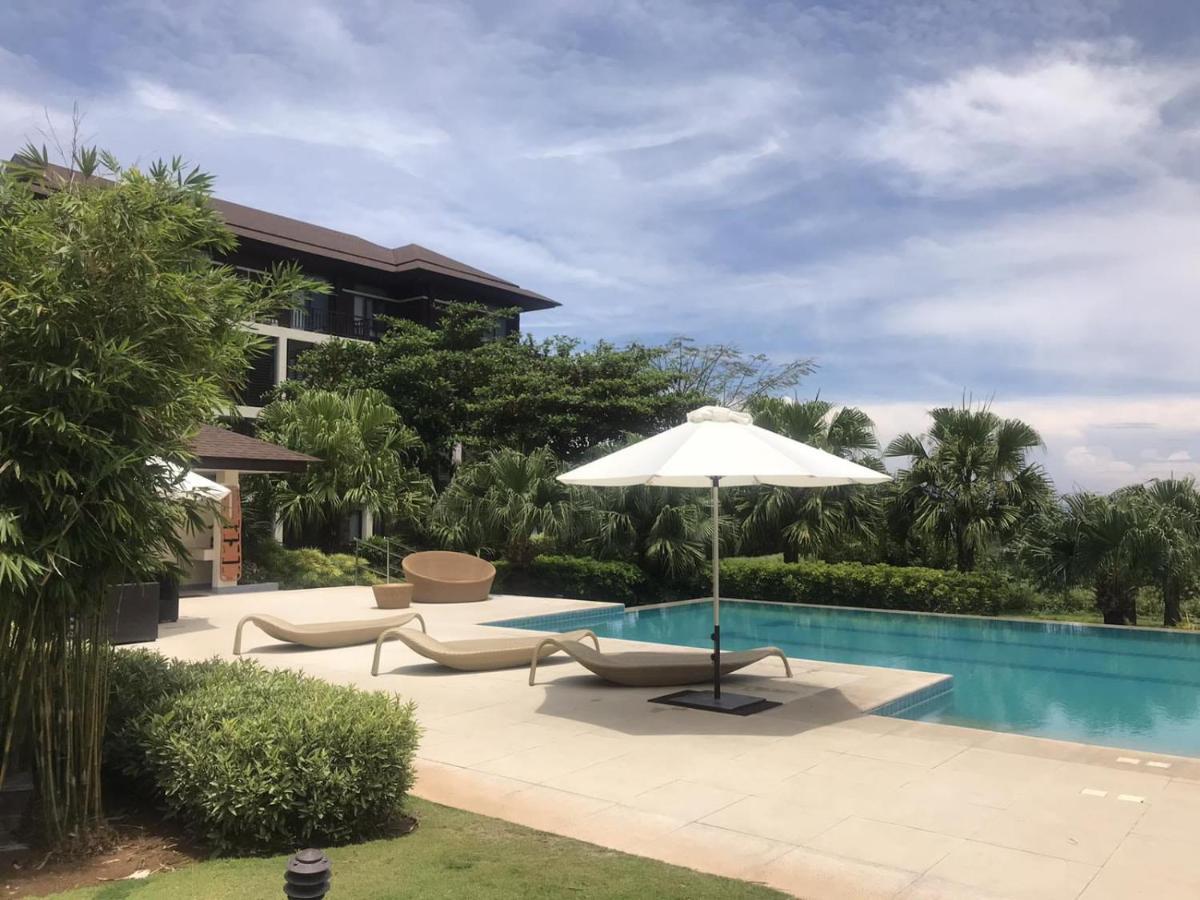 Apartment Sea Breeze Verandas At Anvaya Cove Penthouse Unit With Complete Sea View Morong (Bataan)