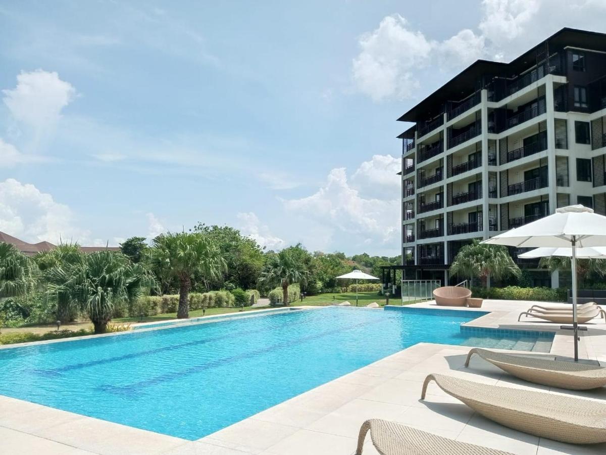 Sea Breeze Verandas At Anvaya Cove Penthouse Unit With Complete Sea View