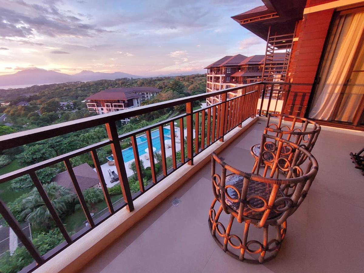 Apartment Sea Breeze Verandas At Anvaya Cove Penthouse Unit With Complete Sea View Morong (Bataan)