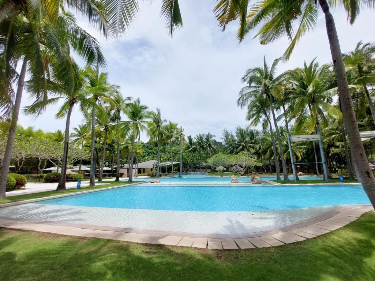 Sea Breeze Verandas At Anvaya Cove Penthouse Unit With Complete Sea View Apartment Morong (Bataan)